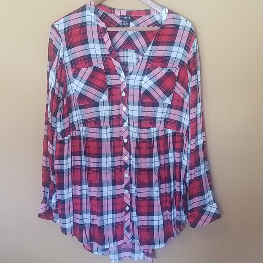Torrid Red/White Plaid Tunic Long Sleeve Top